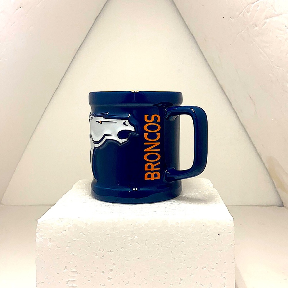 DENVER BRONCOS OFFICIAL MUG by NFL